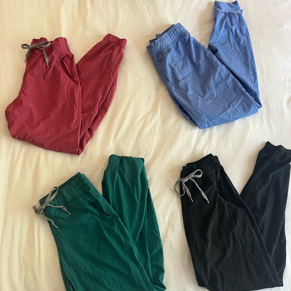 Scrub size medium bundle from Wonderwink and Cherokee